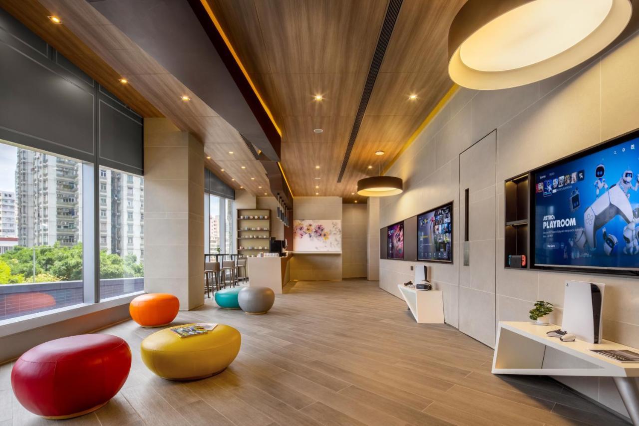 Starphire Hotel Hong Kong Exterior photo