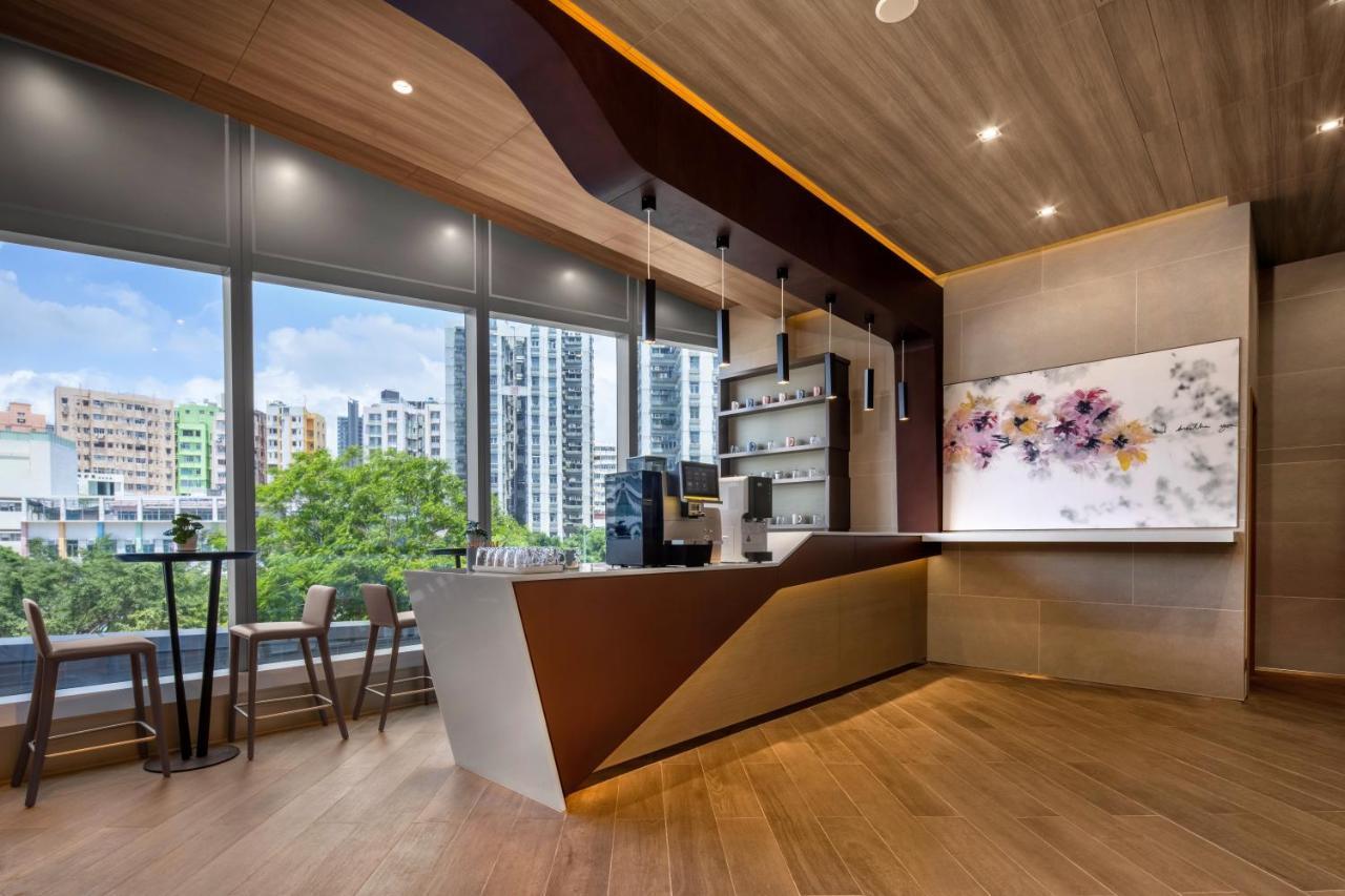 Starphire Hotel Hong Kong Exterior photo