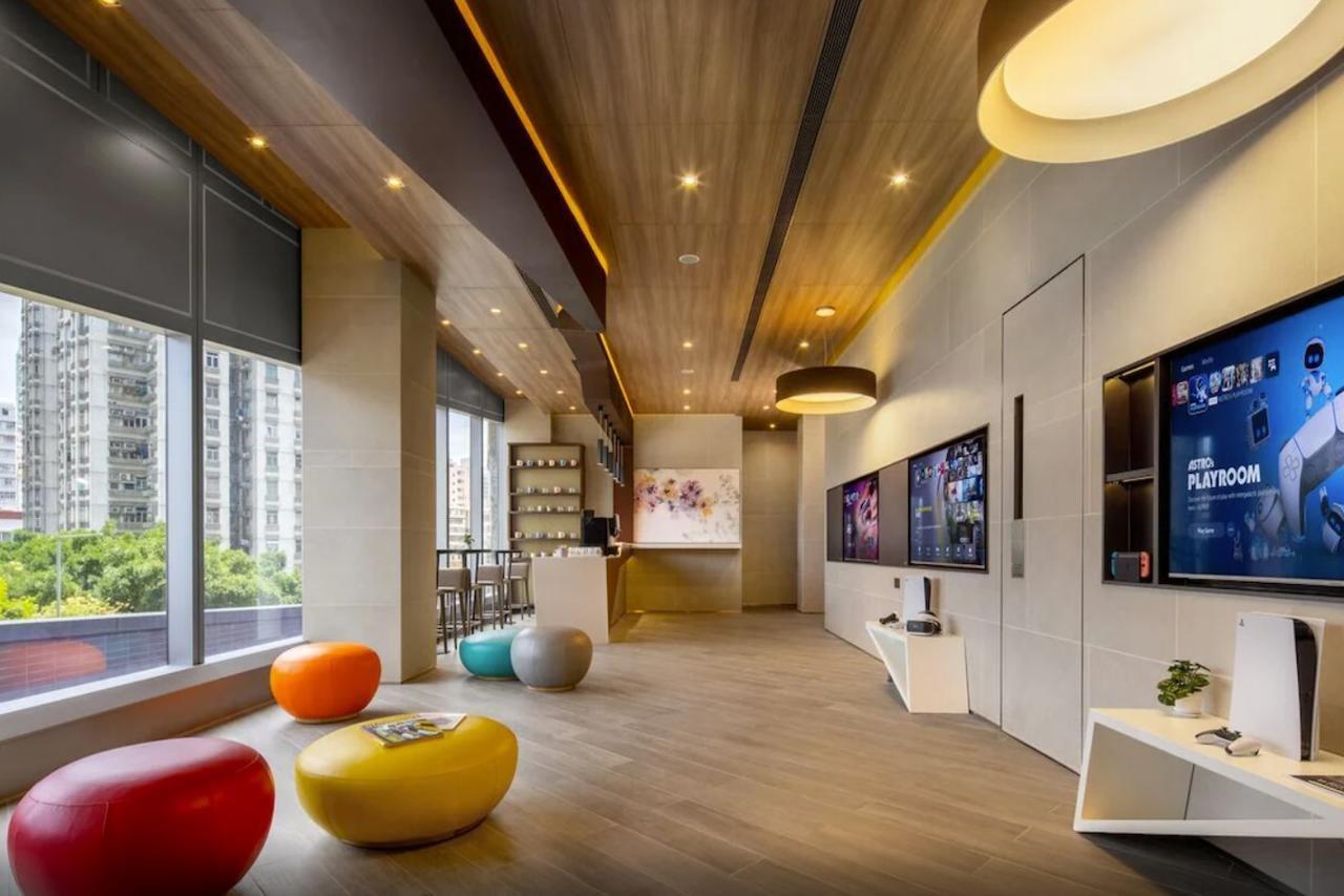 Starphire Hotel Hong Kong Exterior photo